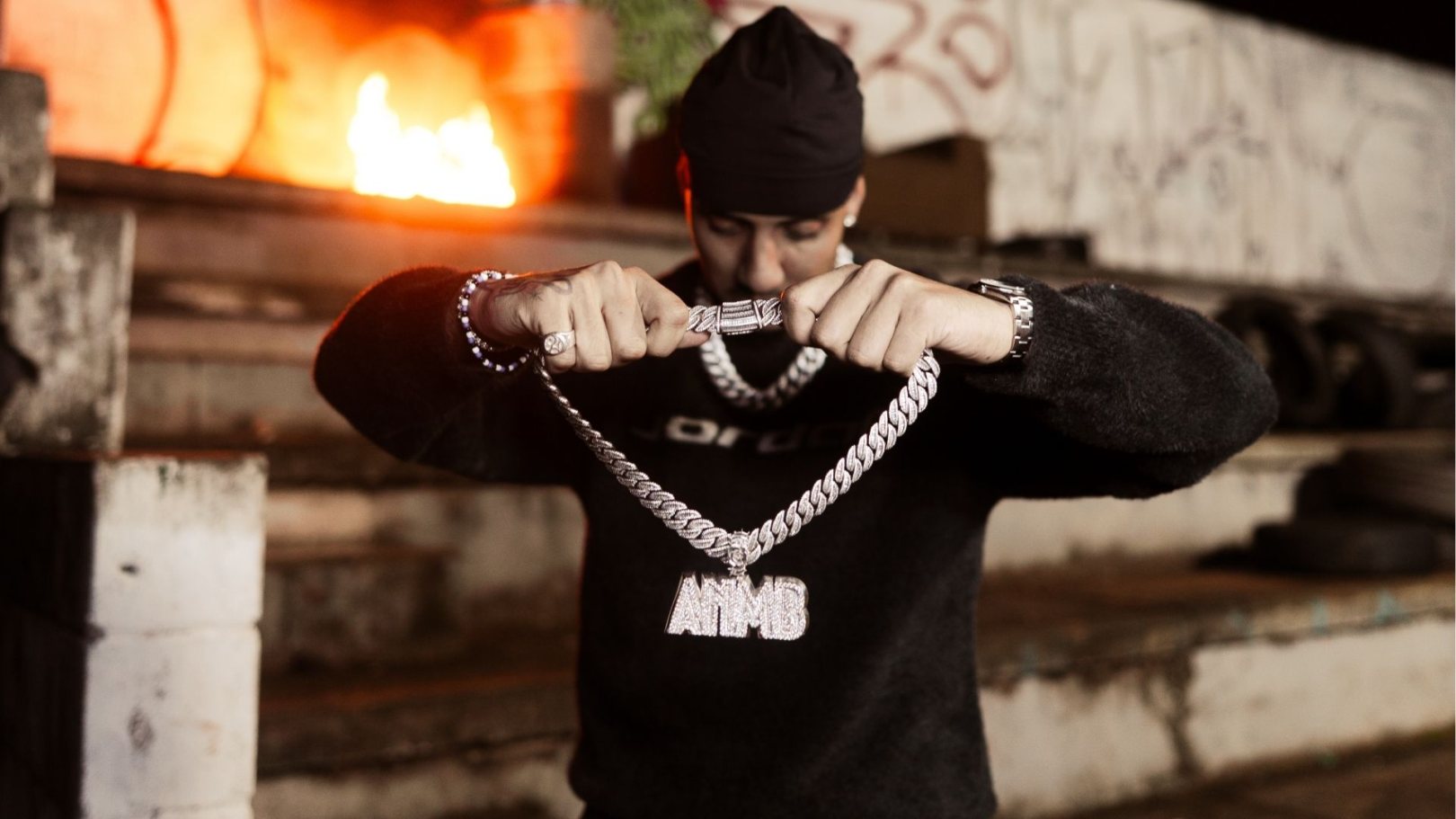 NIINK lança ‘Essência de Risco’, terceiro álbum com KL Jay, Veigh, LEALL, NandaTsunami e mais