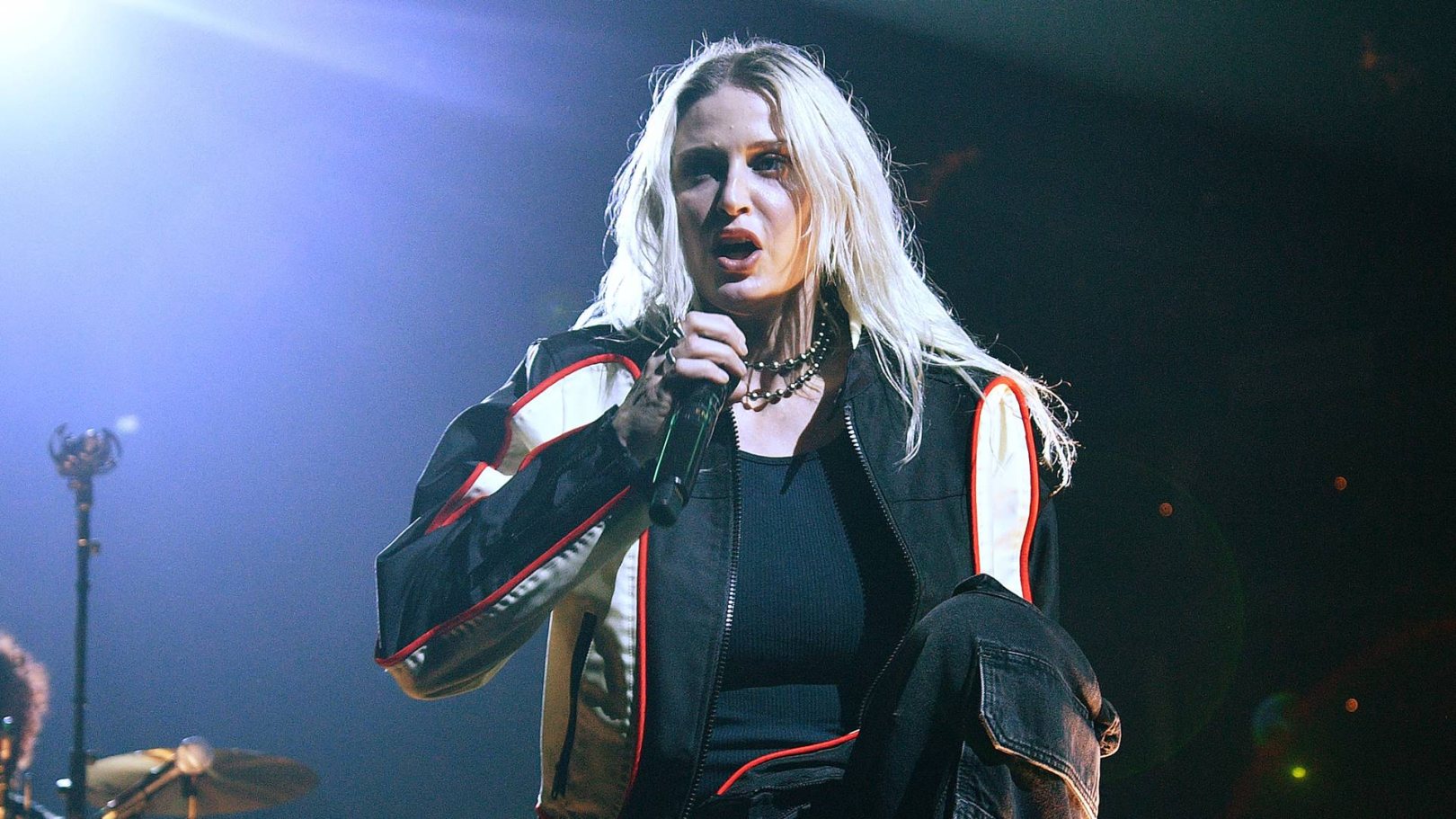 Emily Armstrong revela ansiedades sentidas ao entrar para o Linkin Park